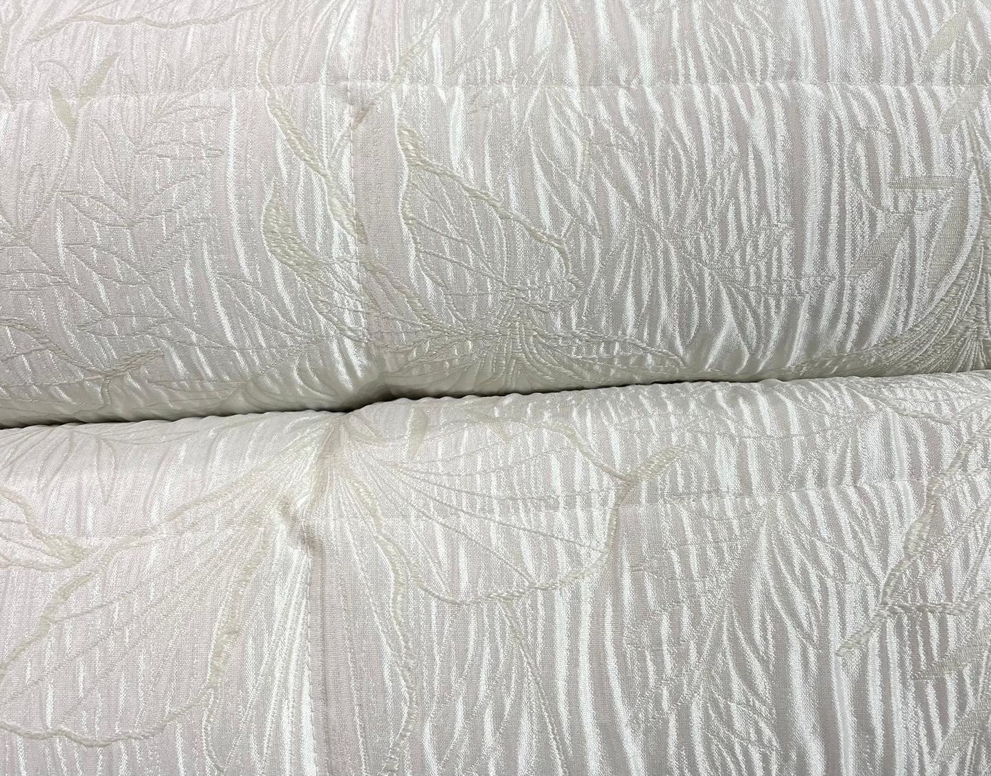 Trapunta FERRARI MATRIMONIALE in TESSUTO JACQUARD